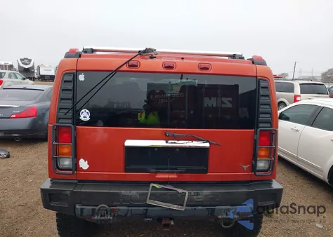 2003 Hummer H2 z USA, uszkodzony, nr VIN 5GRGN23U73H145020